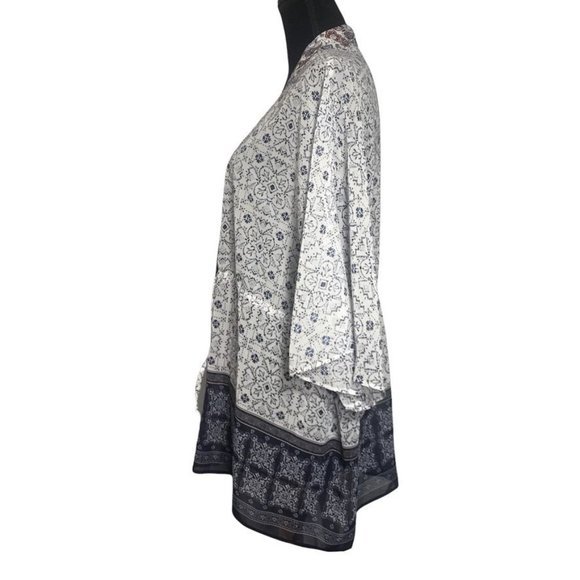 Christopher & Banks Floral Drawstring Kimono - Size Small/Medium - Picture 3 of 7
